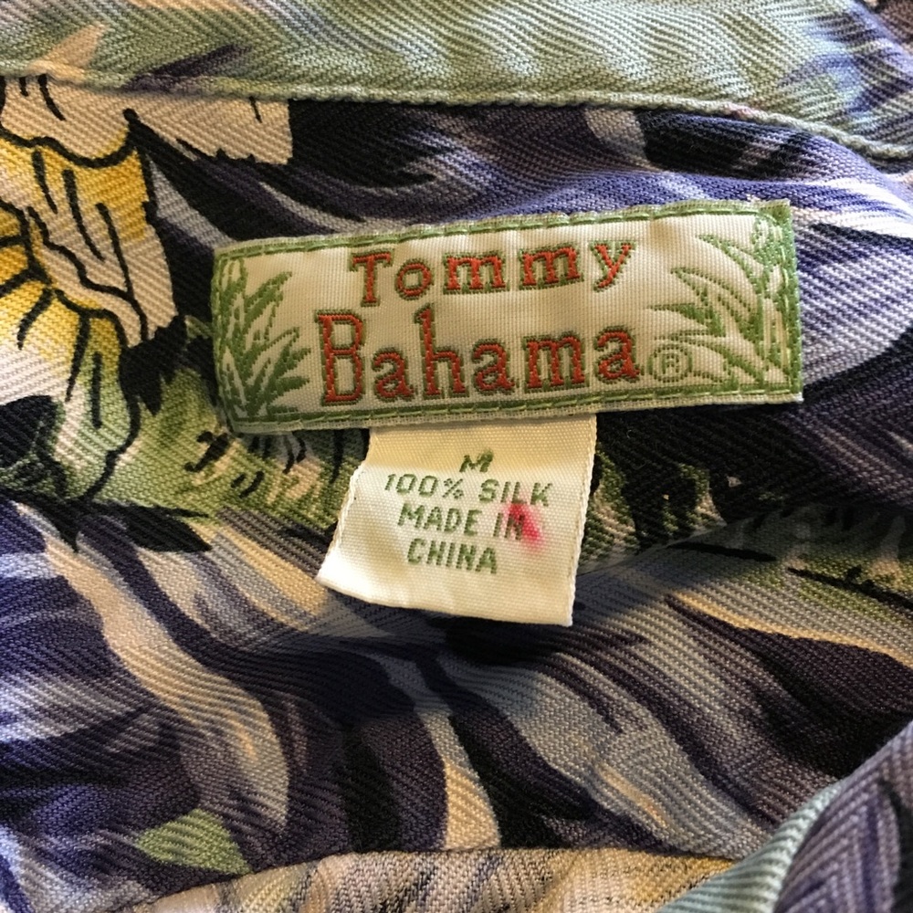 Vintage Tommy Bahama Hawaiian silk shirt medium - Picture 4 of 4